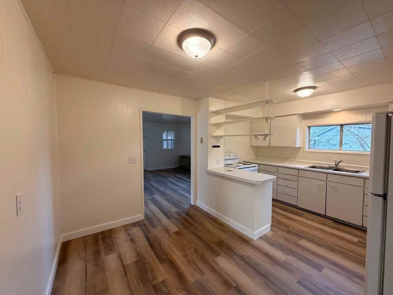 800 Ne Short St - Photo 3 of 8