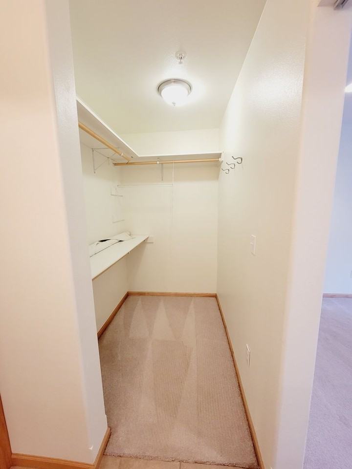 2300 Old Lawson Creek Rd #B3 - Photo 4 of 18