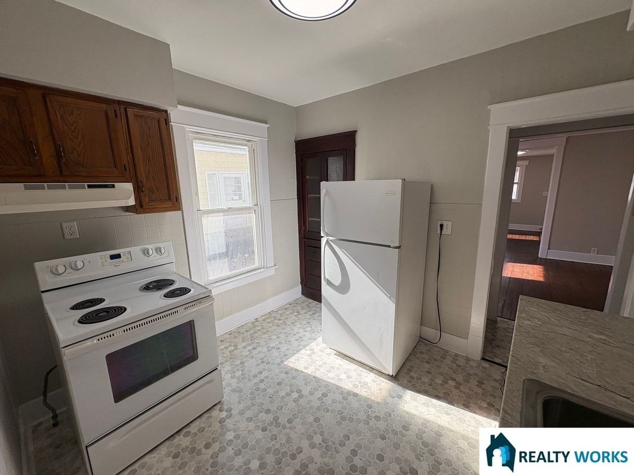 216 N 26th St - Photo 5 of 8