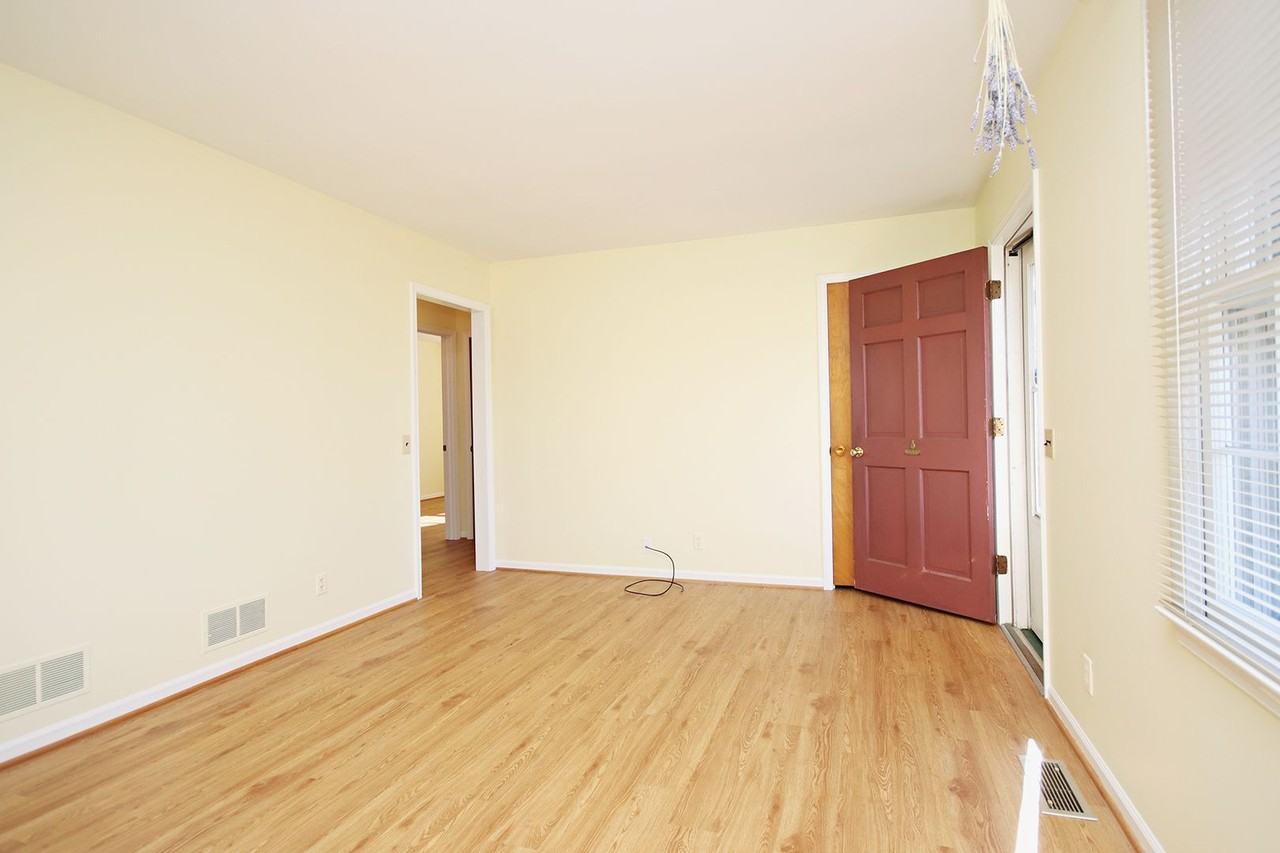 2485 Ranson Ct - Photo 3 of 17