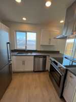 featured image of 2313 E 9th St