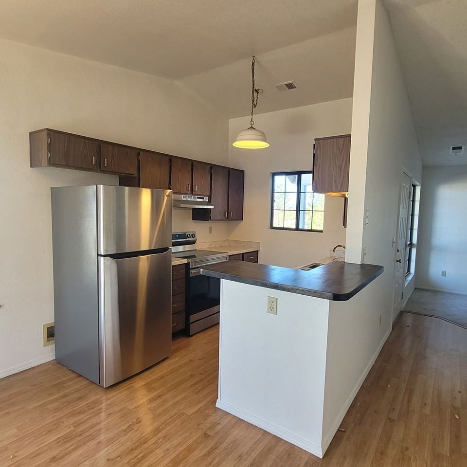 3090 Montana Ct Unit 5a - Photo 3 of 11