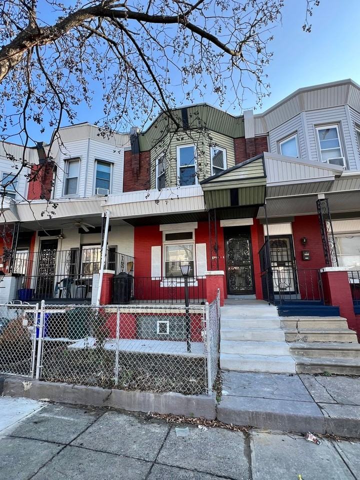 5440 Kingsessing Ave - Photo 2 of 21