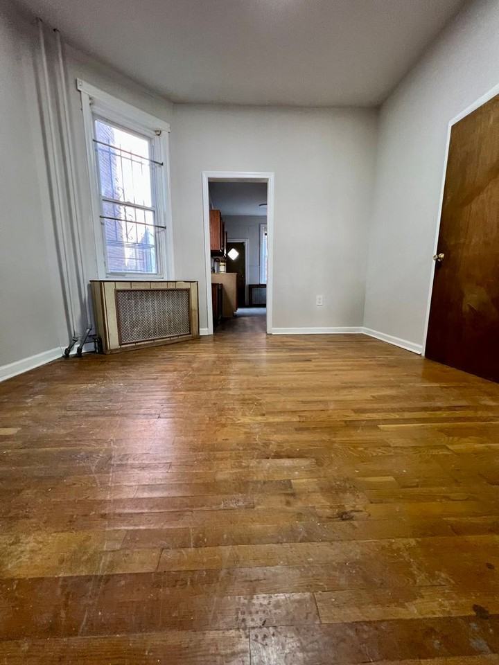 5440 Kingsessing Ave - Photo 6 of 21