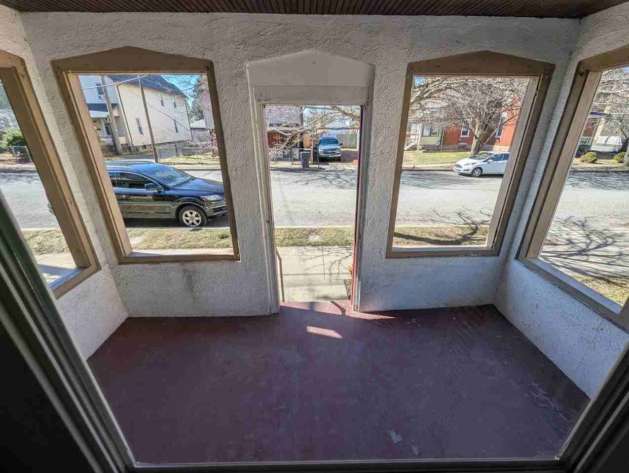 654 2nd Ave - Photo 3 of 13