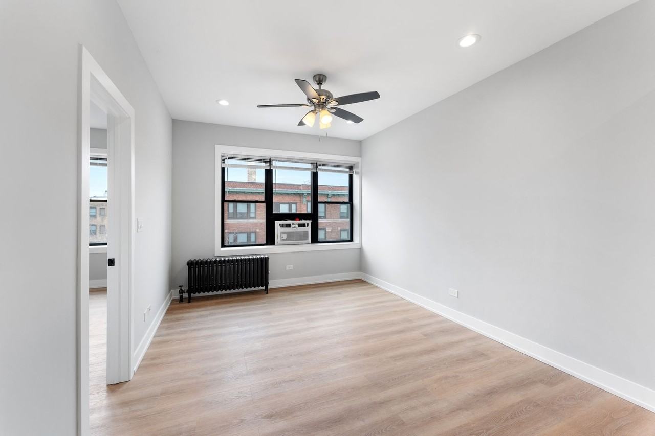 The Jonquil Place - Photo 3 of 50