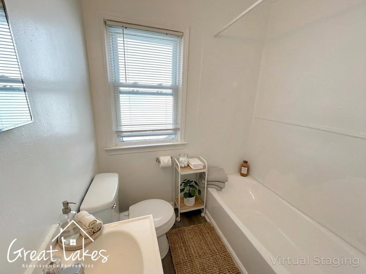 22003 Gascony Ave - Photo 7 of 17