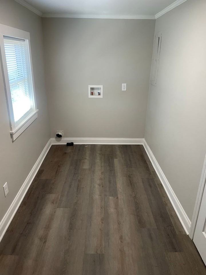 2806 Stockton St - Photo 4 of 9