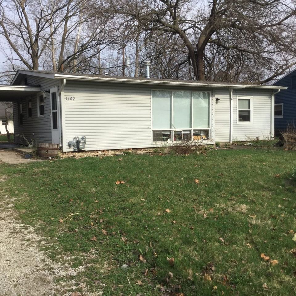 1402 Glendale Dr - Photo 2 of 24