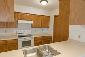 featured image of 2285 S Thompson Dr