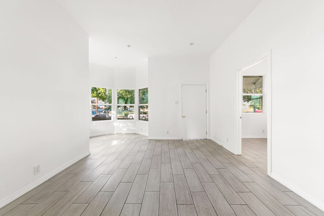 1510 E Cesar E Chavez Ave - Photo 2 of 21