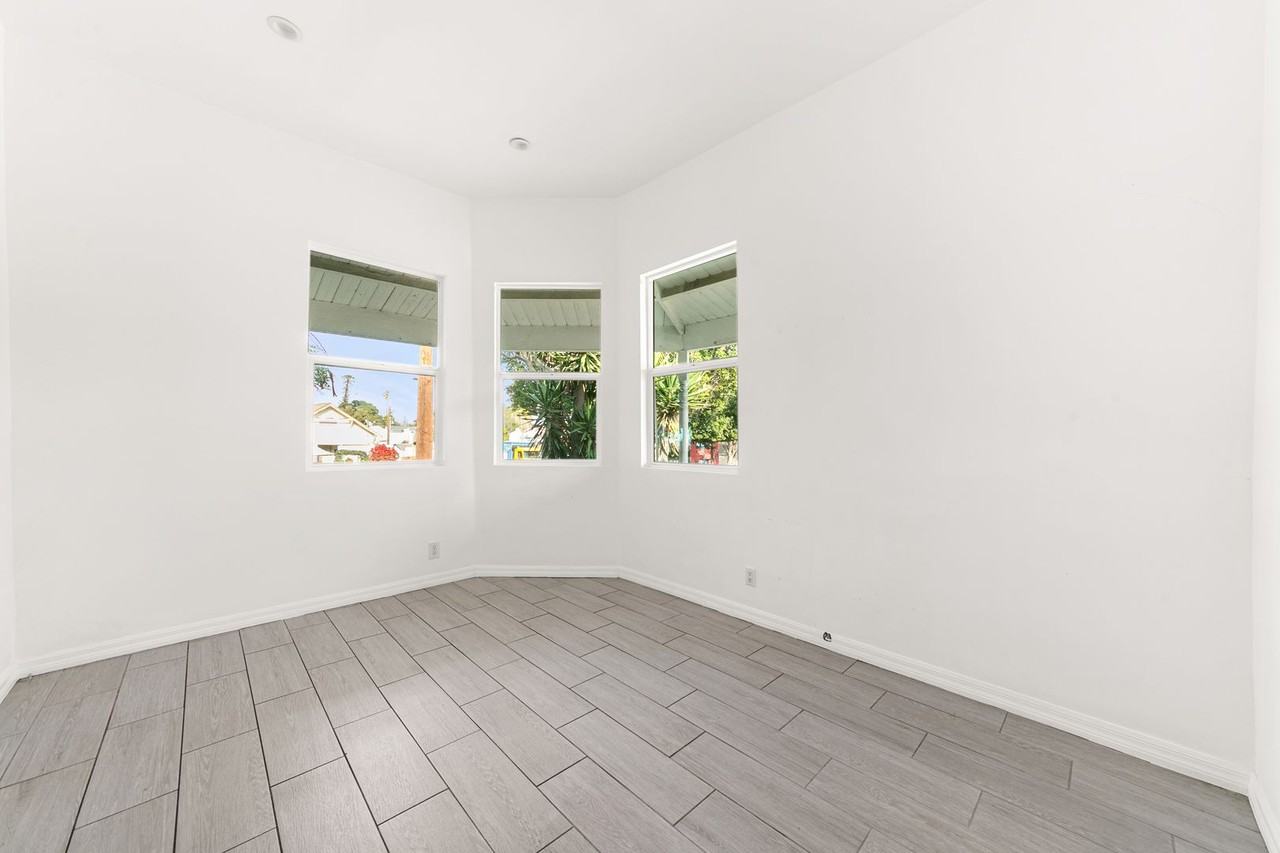 1510 E Cesar E Chavez Ave - Photo 6 of 21