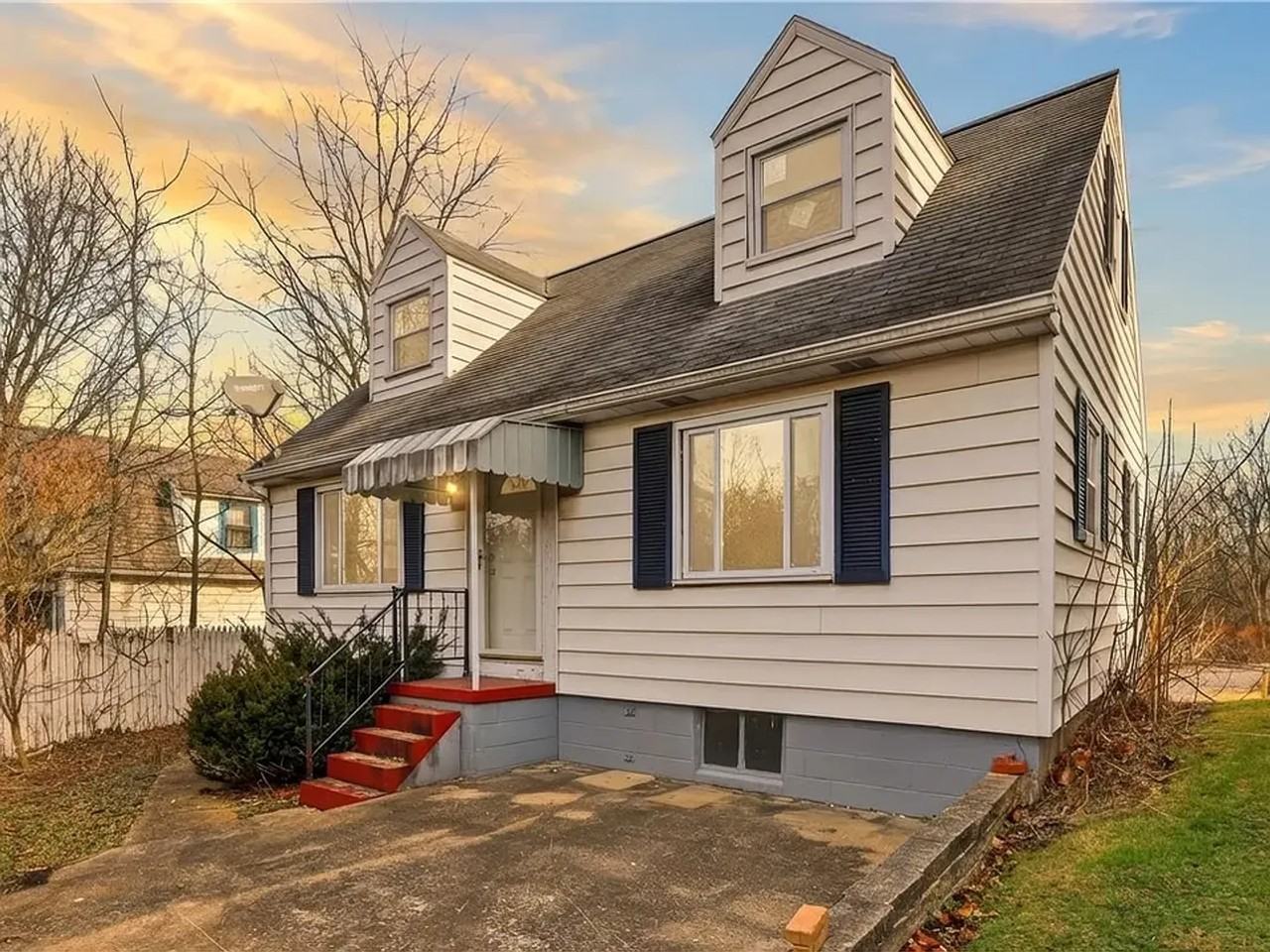 1865 Montour St - Photo 2 of 25