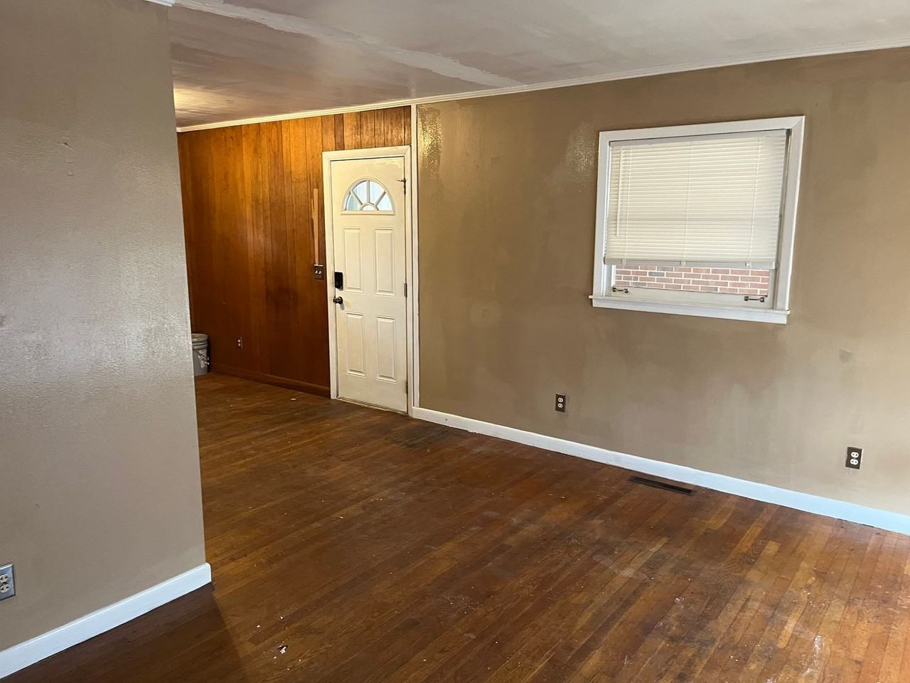 219 Summer Hill Rd - Photo 5 of 5