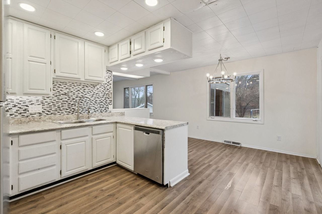 1206 Amos Ave - Photo 7 of 27