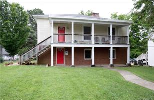 featured image of 407 E 2nd St