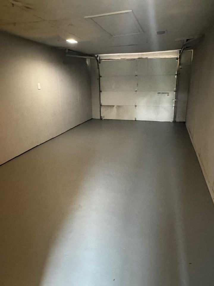 1608 Parklane Dr - Photo 3 of 8