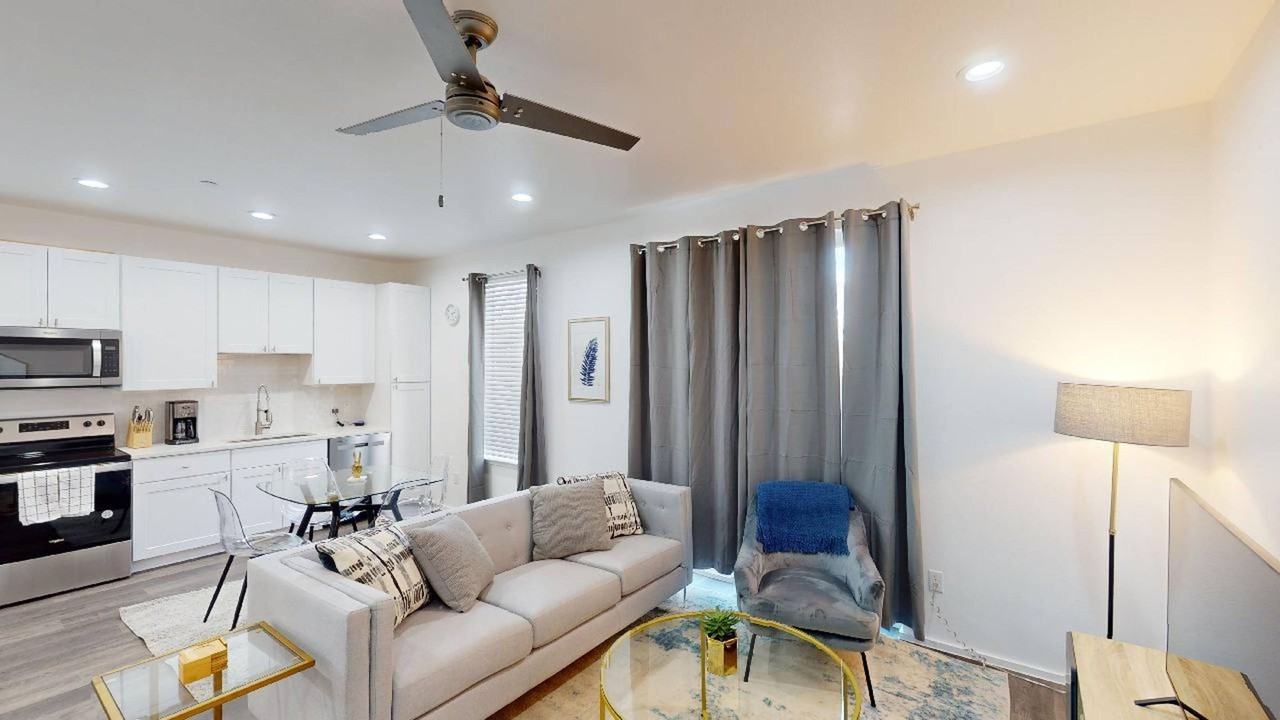 “Studios & 1 - Photo 7 of 34