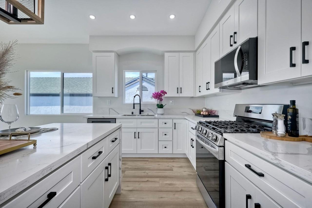 Spacious & Stylish 4BR/3BA Apartment in Imperial Beach! - Photo 3 of 6