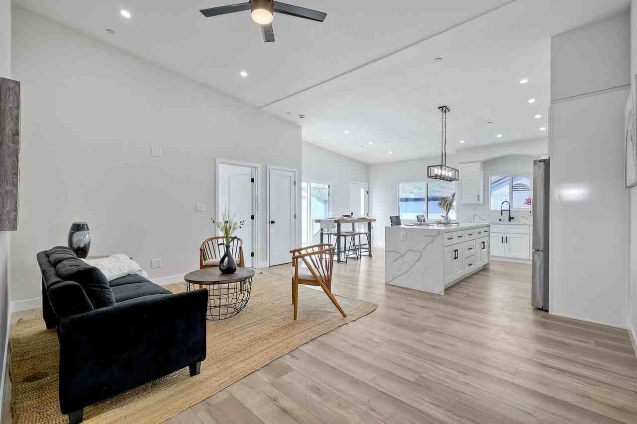 Spacious & Stylish 4BR/3BA Apartment in Imperial Beach! - Photo 6 of 6