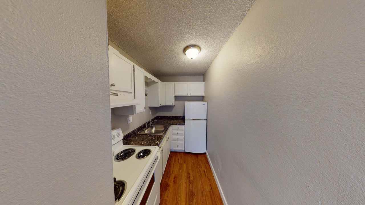 Amber Apartments - Photo 2 of 12