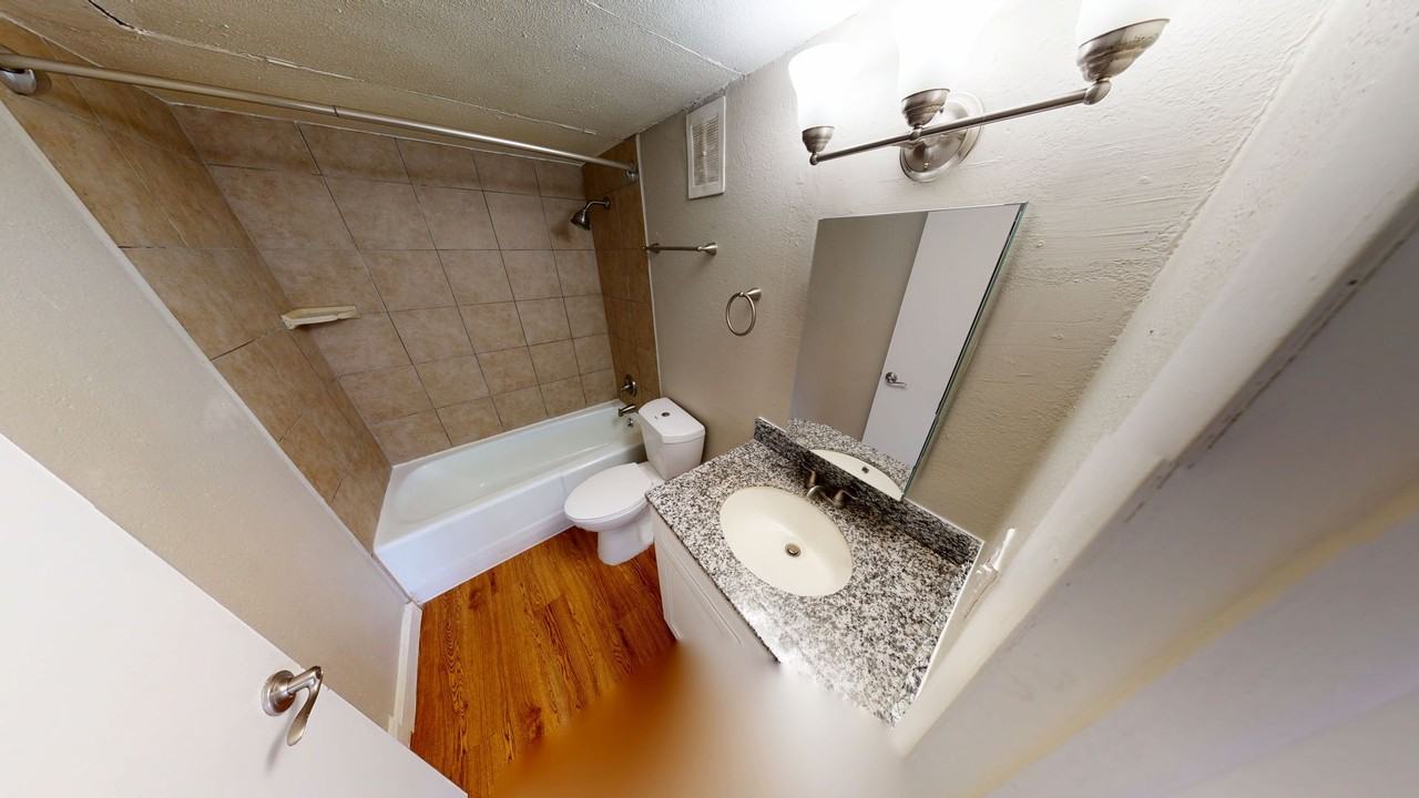 Amber Apartments - Photo 4 of 12