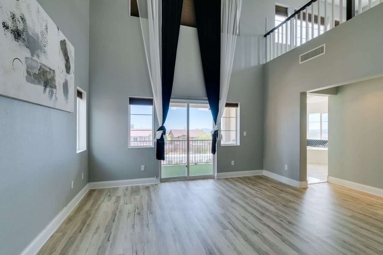 6538 Grand Concourse St - Photo 3 of 50
