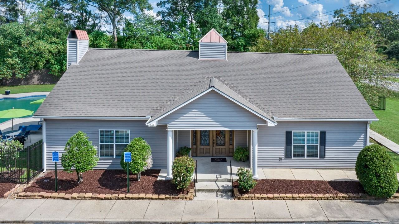 Experience the best of apartment living at City Heights Denham Springs. - Photo 2 of 24