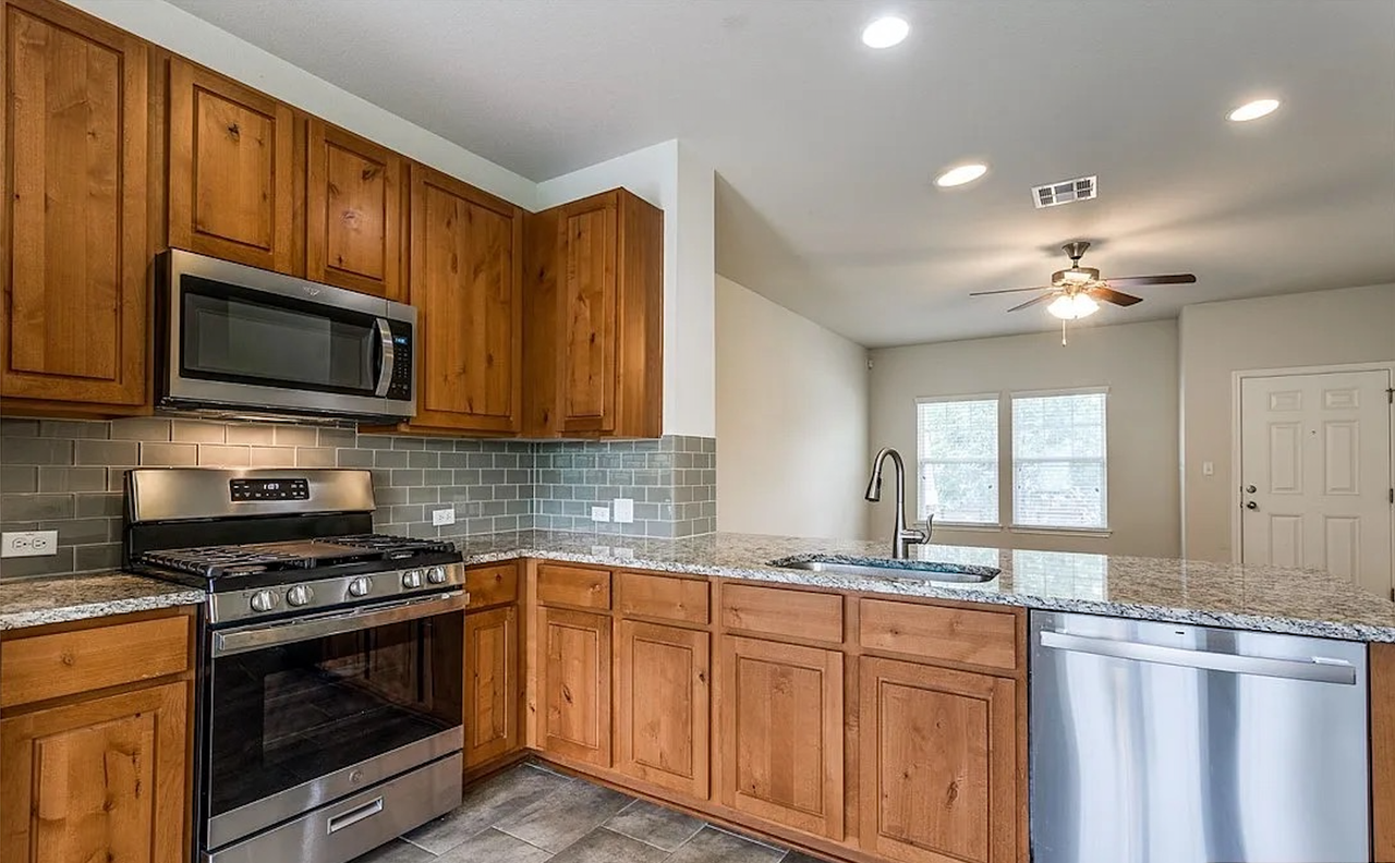 159 Wainscot Oak Way - Photo 2 of 15