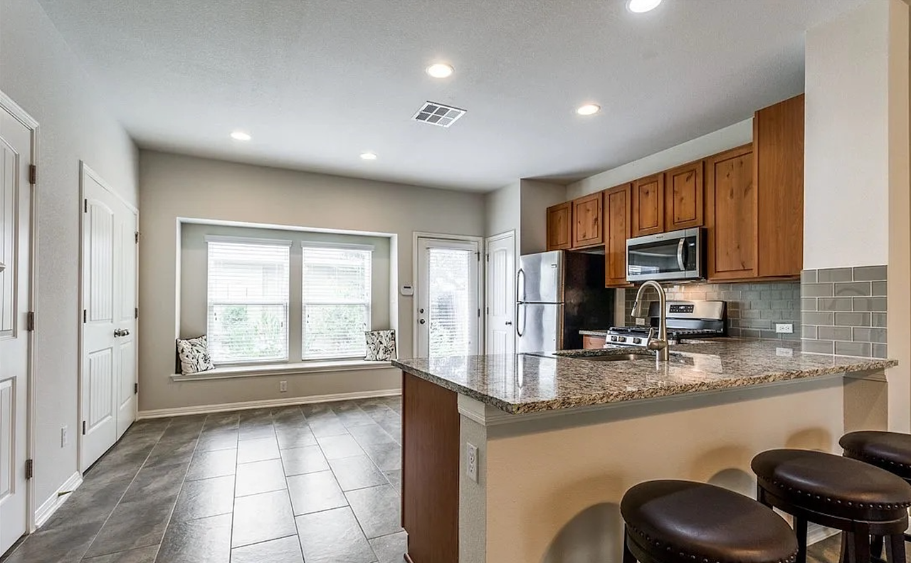 159 Wainscot Oak Way - Photo 3 of 15