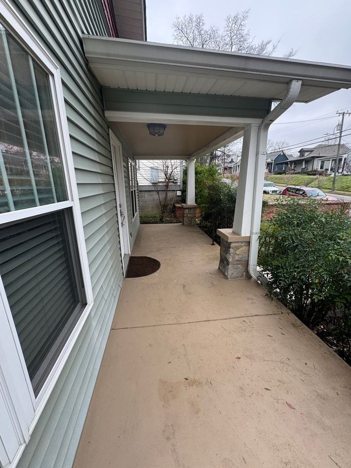 1308 Shelby Ave - Photo 2 of 29