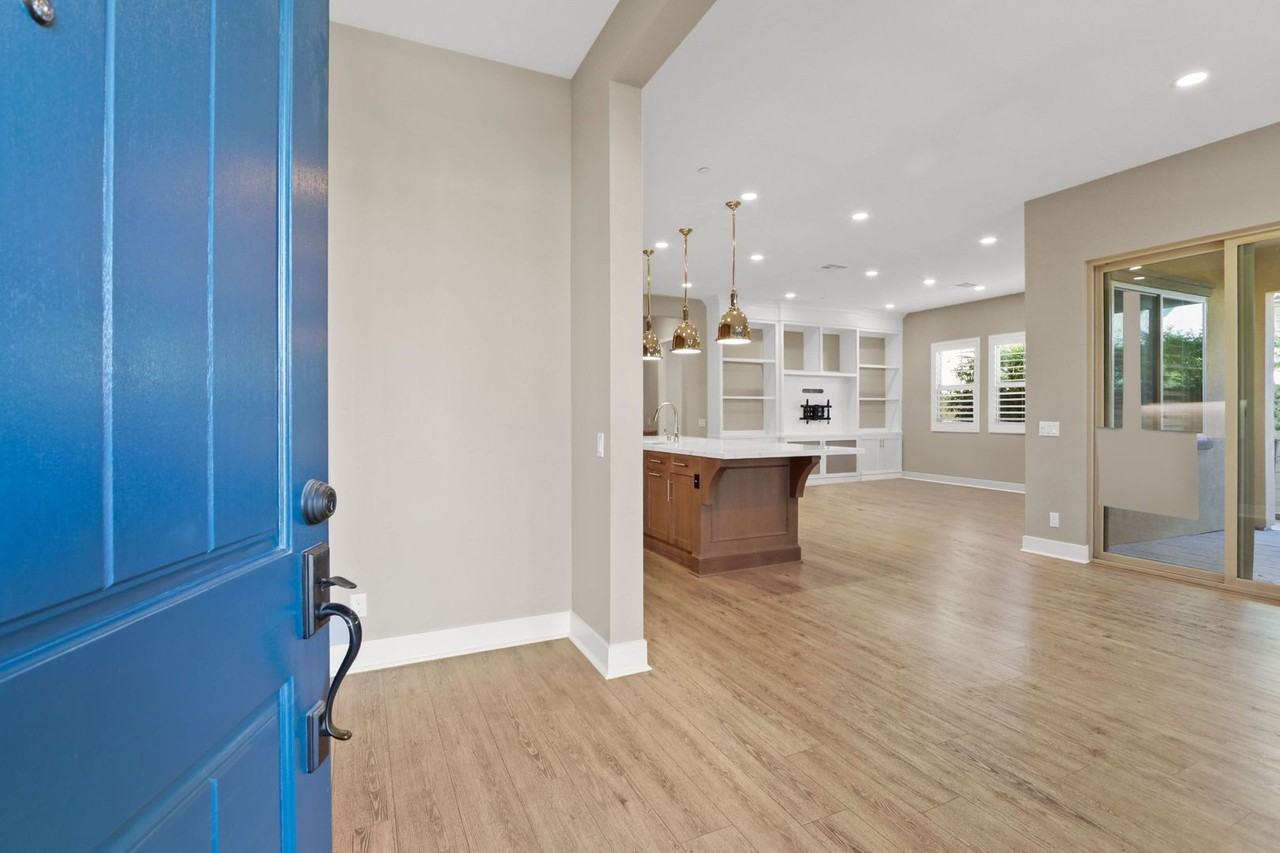 4738 Flora Park Way - Photo 3 of 45