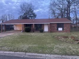 featured image of 2415 21st Ave N