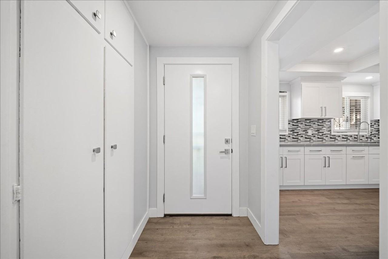 2308 Cortez Ln - Photo 3 of 21