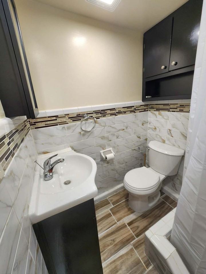 140 S Fifth St Apt A - Photo 7 of 9