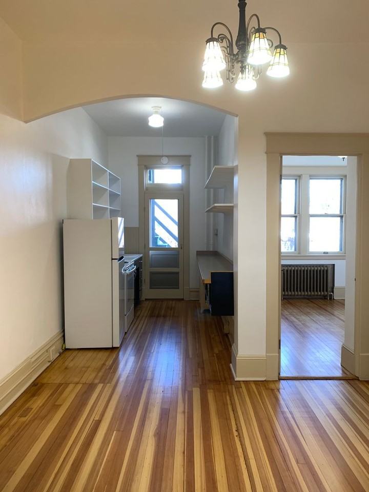 292 Lark St #2 - Photo 4 of 9