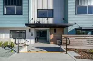 featured image of 1241 Laurel Ln #260