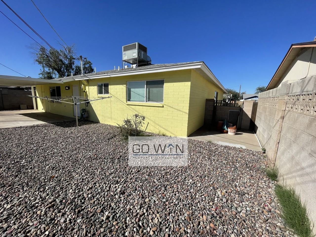 505 S Margo Dr - Photo 3 of 33