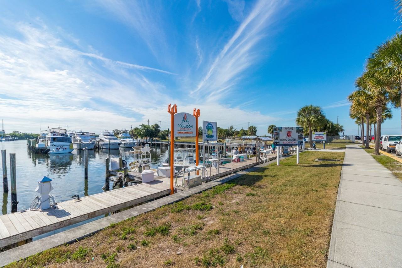 3255 Mangrove Point Dr - Photo 3 of 50