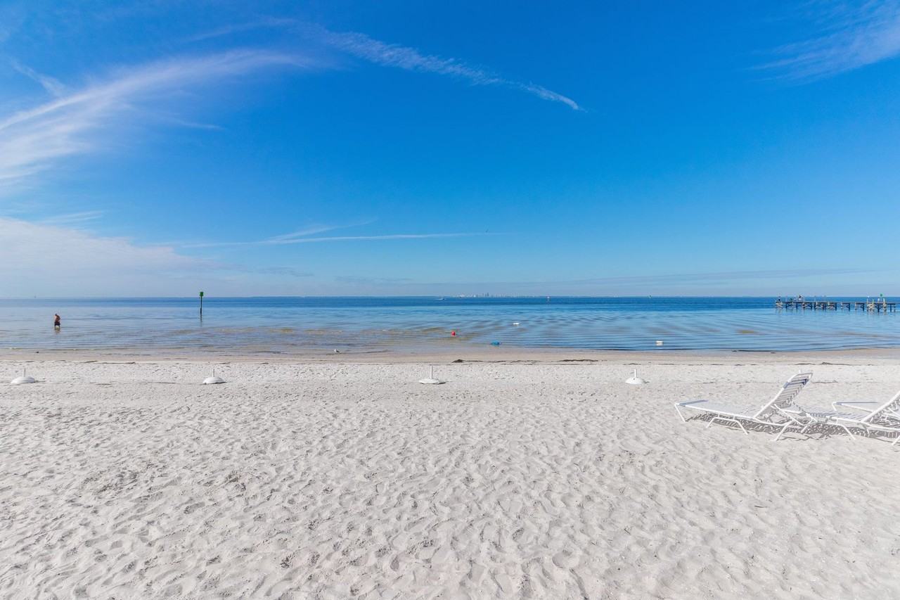 3255 Mangrove Point Dr - Photo 7 of 50