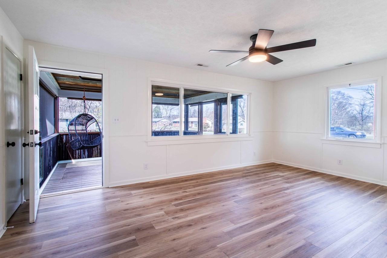 65 Cherry St - Photo 3 of 26