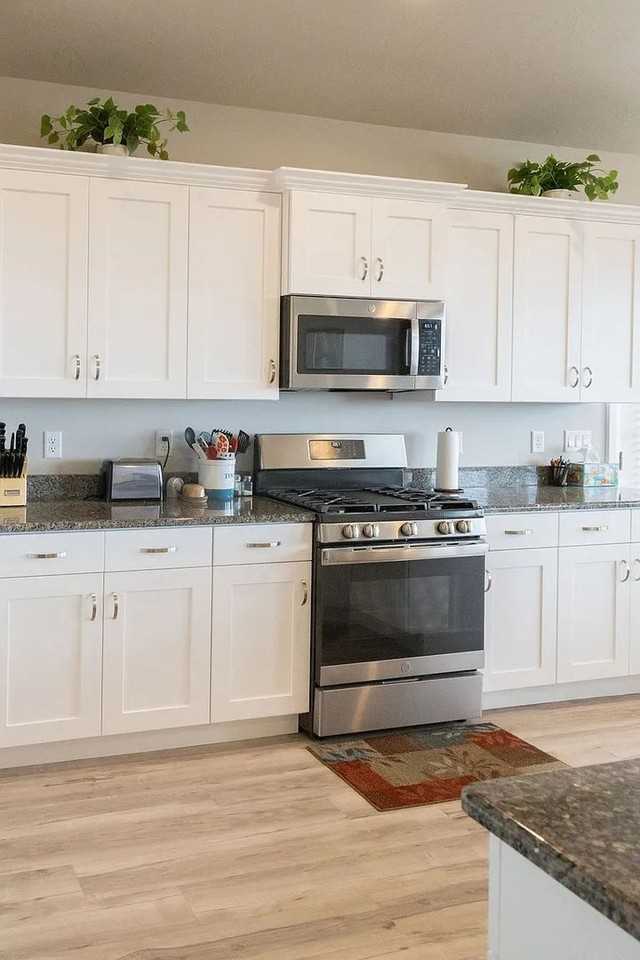 512 Todd Pl - Photo 7 of 34