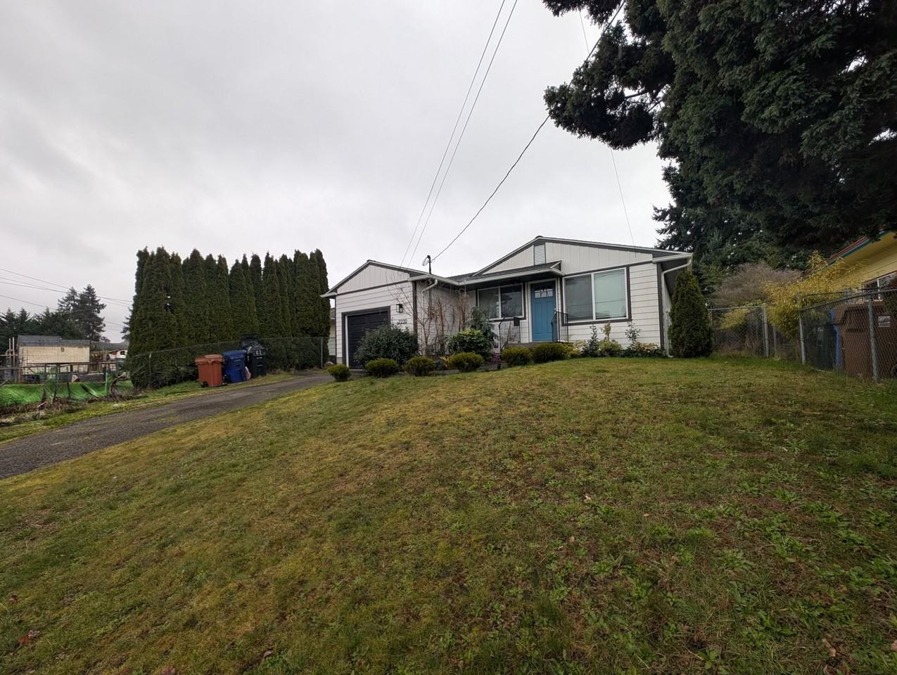 2230 S 17th St - Photo 3 of 32