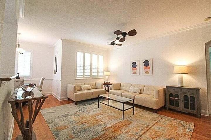 11018 Legacy Drive #104 - Photo 6 of 7