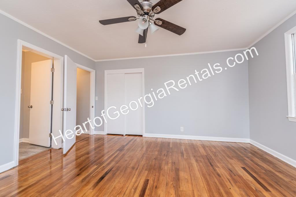 204 Ashby Way - Photo 7 of 27