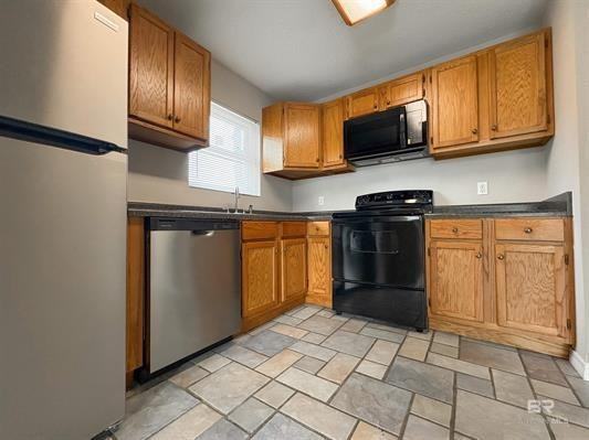 5652 -A Dee St unit A - Photo 7 of 20