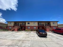 featured image of 1702 University Ln ##804