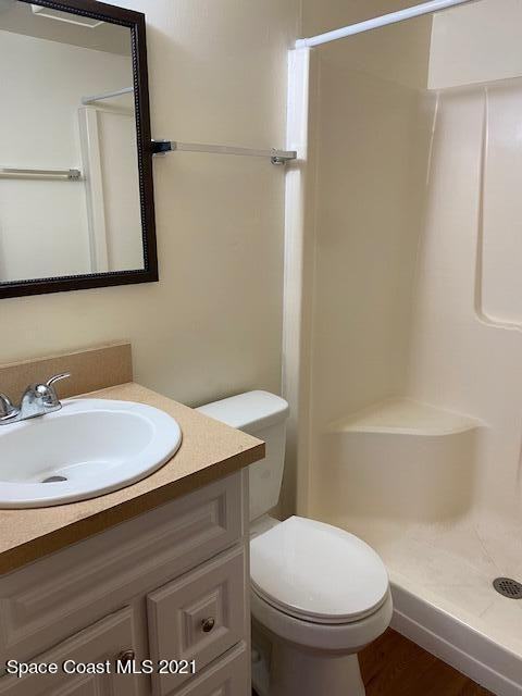 1702 University Ln ##804 - Photo 6 of 10