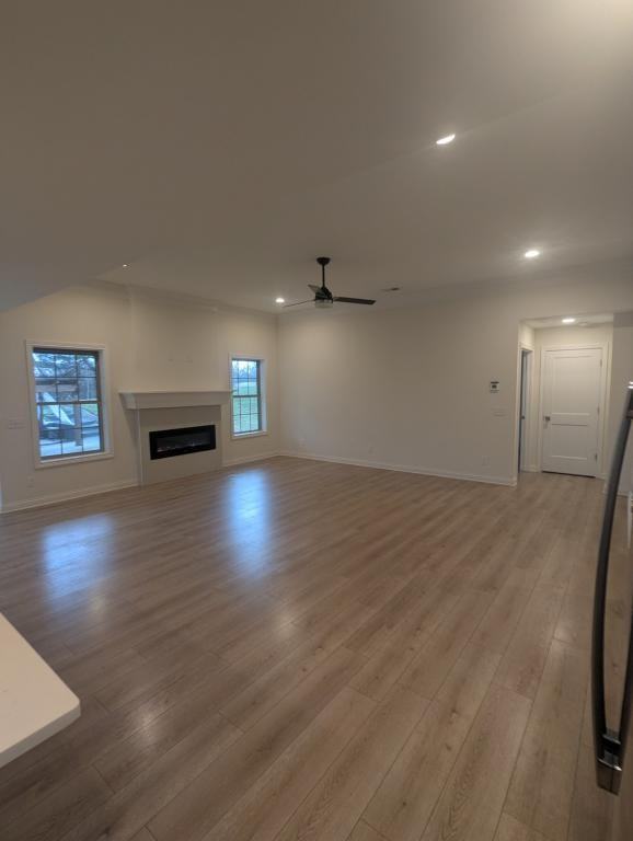 651 Four Winds Dr - Photo 6 of 25