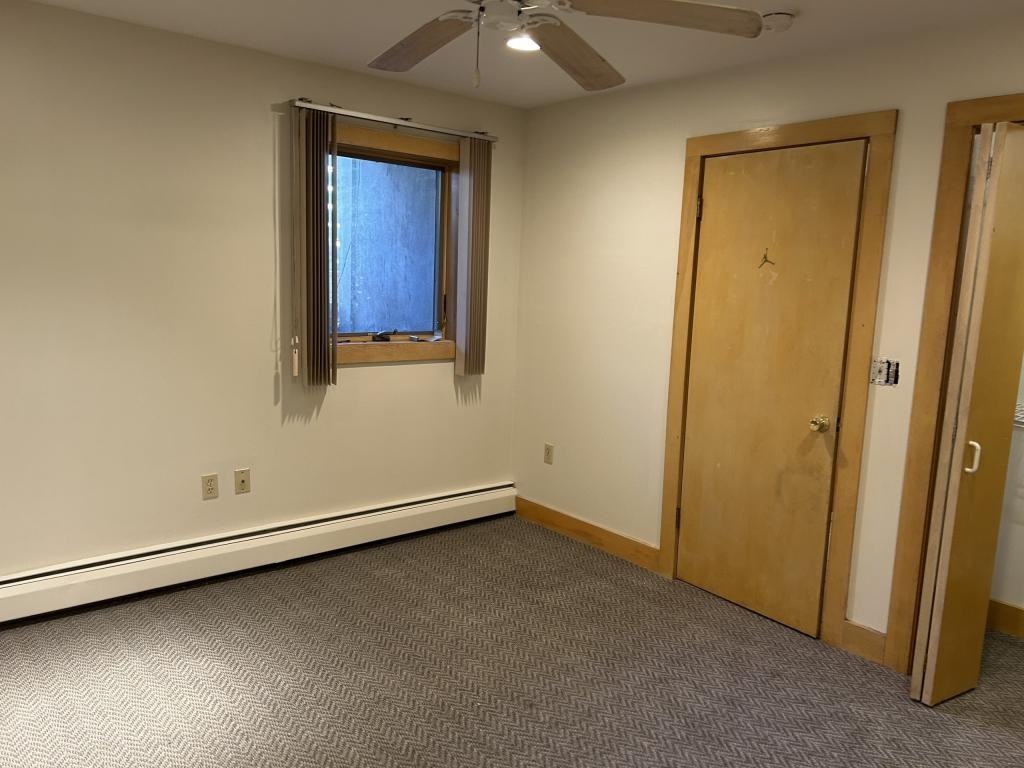 715 Hampton St - Photo 7 of 24